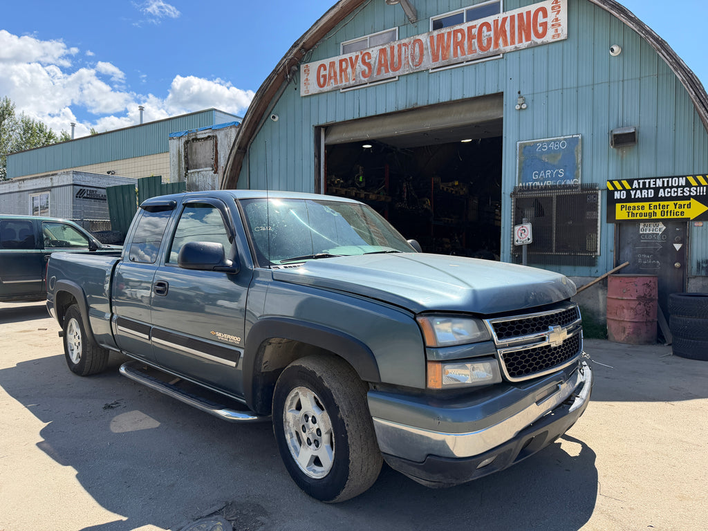 2006 CHEVROLET SILVERADO 1500 LS LT - C2612
