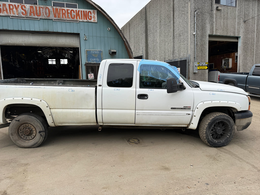 2007 Duramaxx 6.6 Automatic - LT3 Package. White on Black Leather