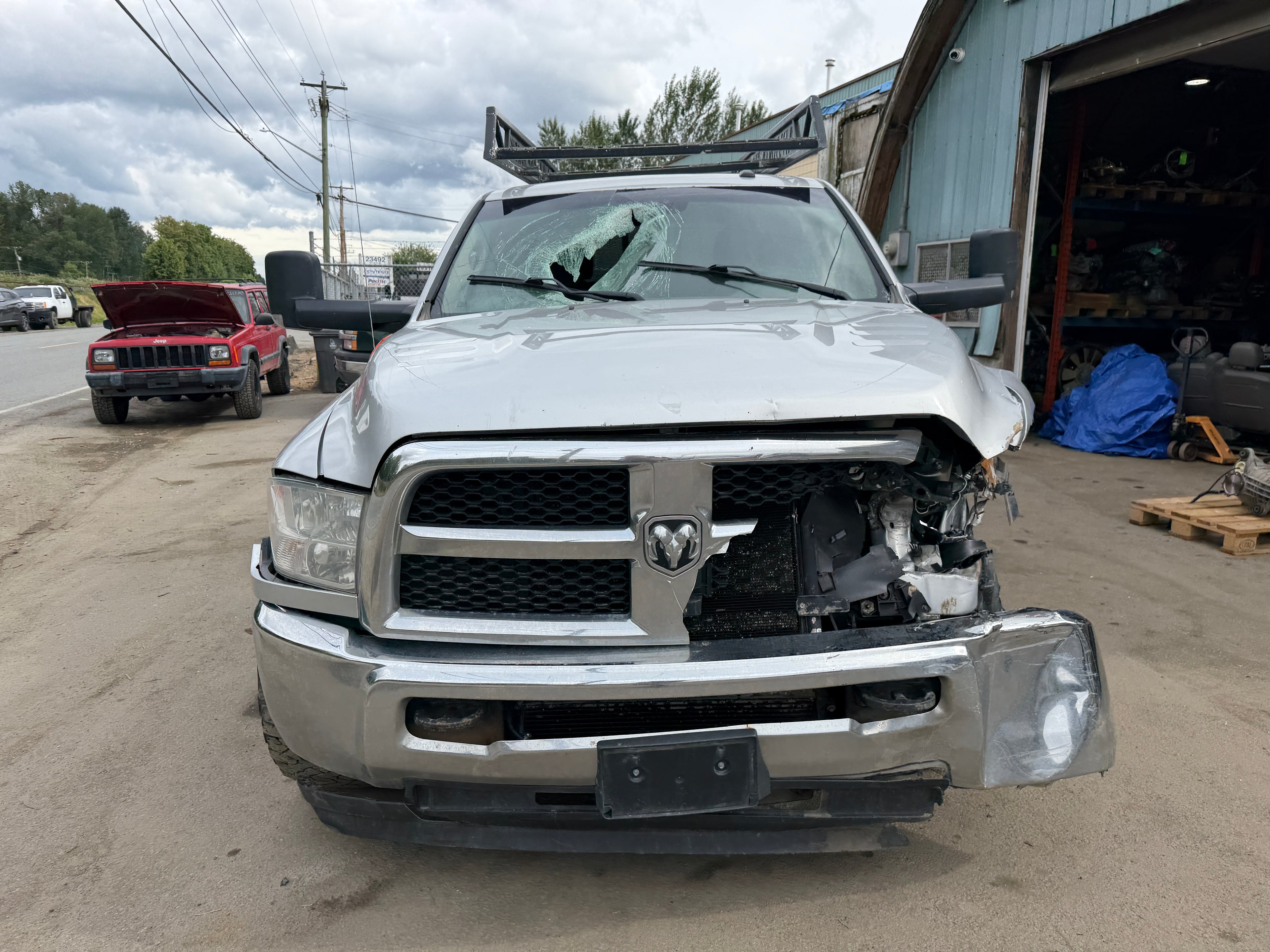 2018 Ram 2500HD. 6.7 Inline Six Turbo Diesel by Cummins. Great drivetrain and lots of good parts.