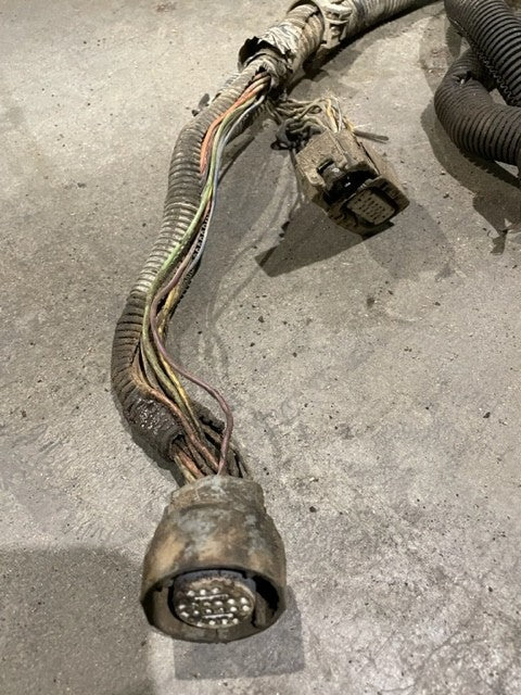 04 Chevrolet GMC 2500HD 3500HD DURAMAX 6.6 LLY DIESEL ENGINE WIRING LOOM HARNESS