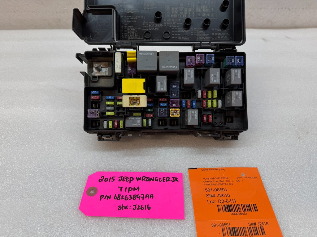 15 JEEP WRANGLER JK TIPM INTEGRATED MODULE FUSE BOX 68263897AA