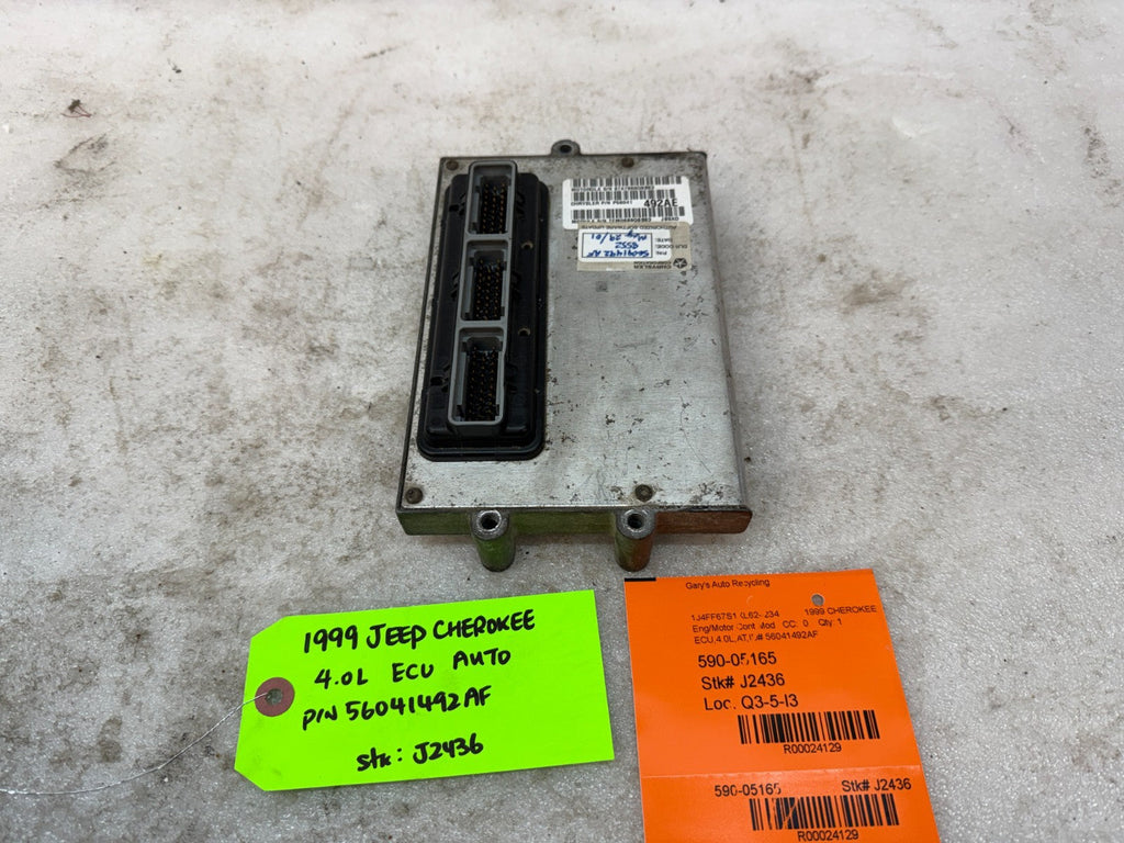 99 JEEP CHEROKEE XJ 4.0 AUTOMATIC ENGINE COMPUTER ECM ECU P56041534AE 56041492AF