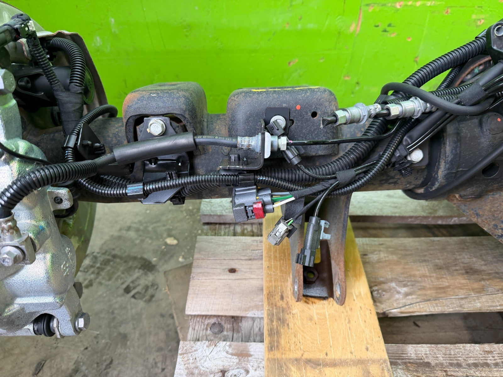 19-24 CHEVROLET GMC SIERRA SILVERADO 2500 3500 G80 REAR DIFFERENTIAL DIFF 3.42