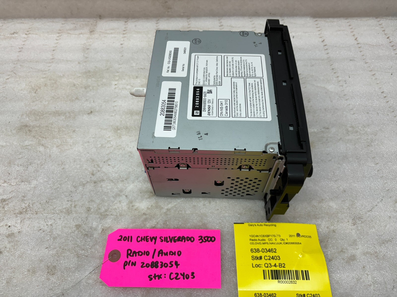 11 GMC SIERRA CHEVROLET SILVERADO OEM UUK NAVIGATION STEREO RADIO 09-13 20883054