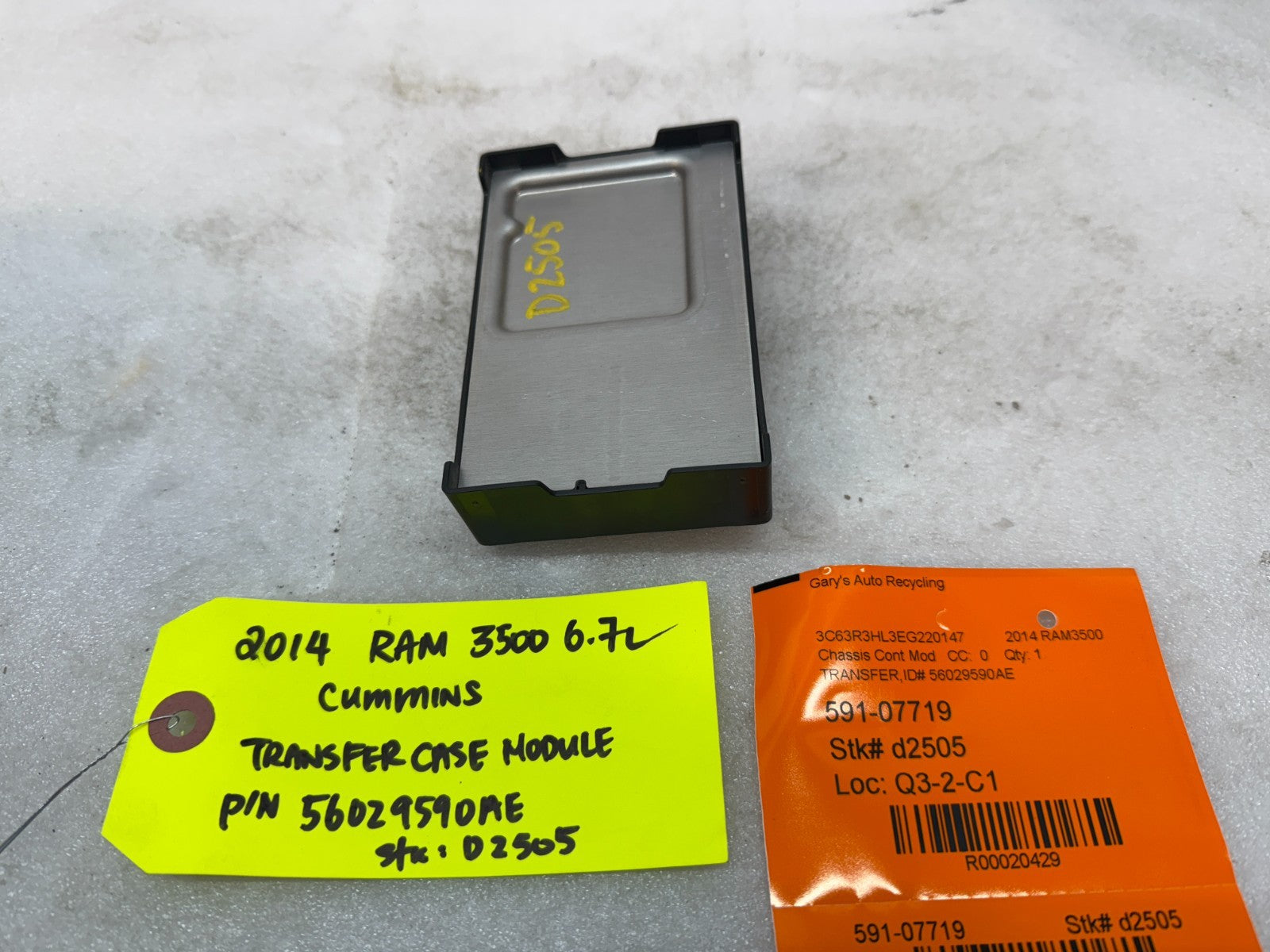 13 DODGE RAM 2500 3500 6.7 OEM TRANSFER CASE CONTROL MODULE 56029590AD