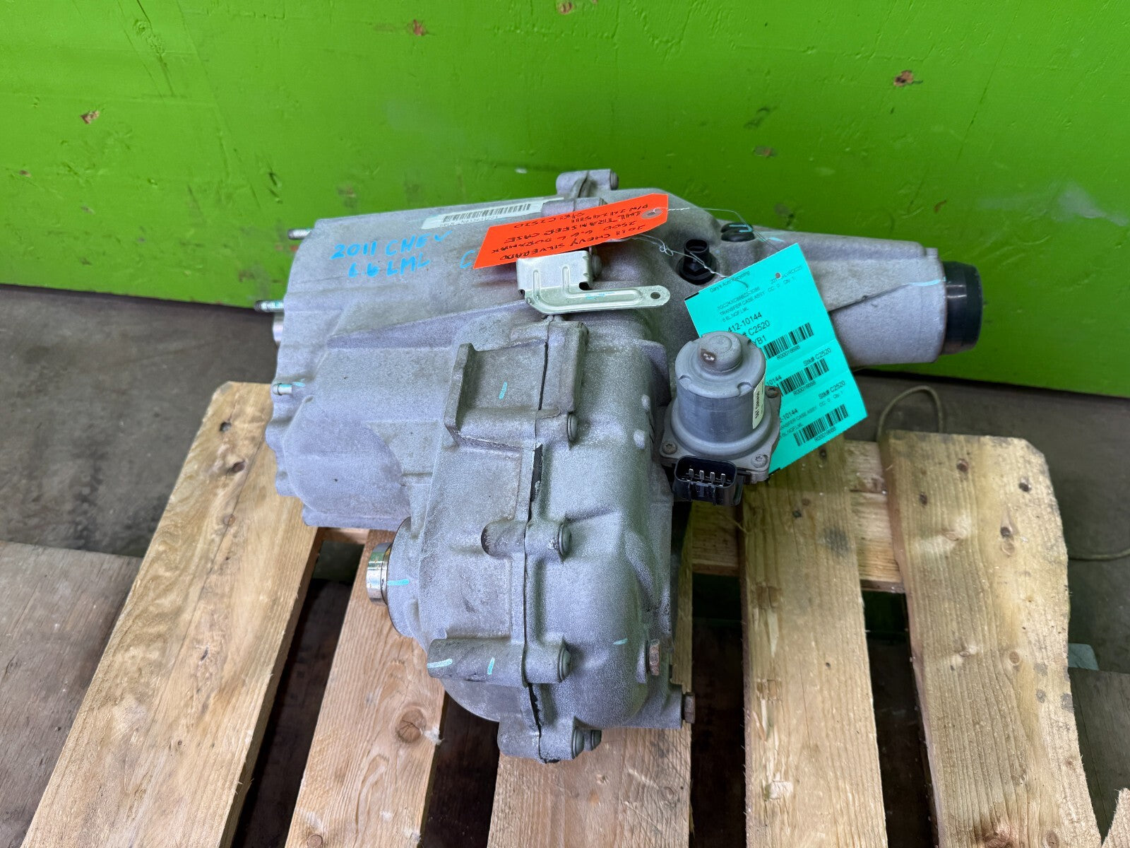 11-16 Chevrolet GMC 2500HD 3500HD DURAMAX 6.6 ELECTRIC SHIFT TRANSFER CASE