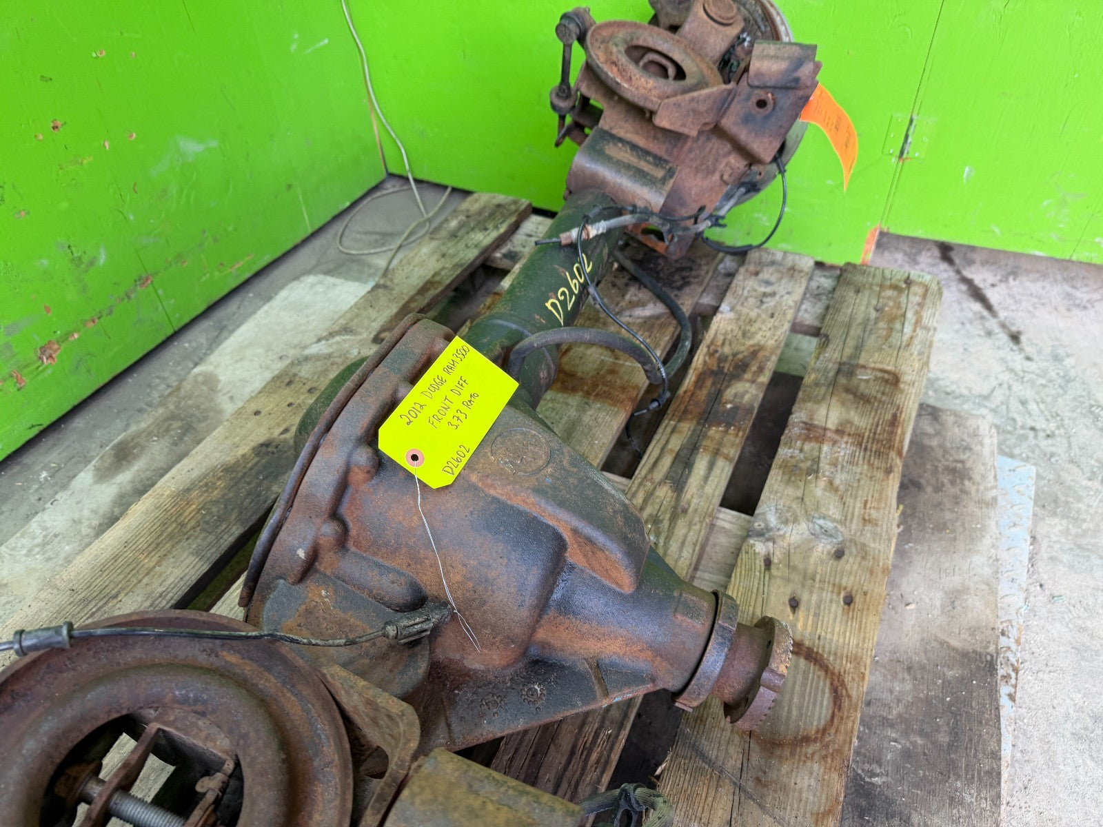2012 DODGE RAM 3500 6.7 CUMMINS DIESEL 3.73 FRONT DIFFERENTIAL AXLE SRW