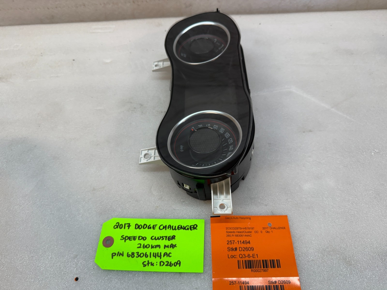 17 DODGE CHALLENGER R/T OEM METRIC SPEEDOMETER GAUGE CLUSTER 68306144AC 15-23