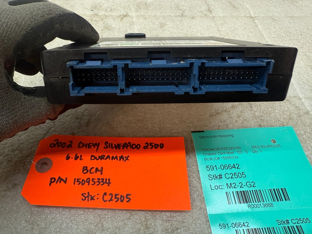 01 02 Chevrolet GMC DURAMAX LB7 6.6 BODY CONTROL MODULE BCM 15095334