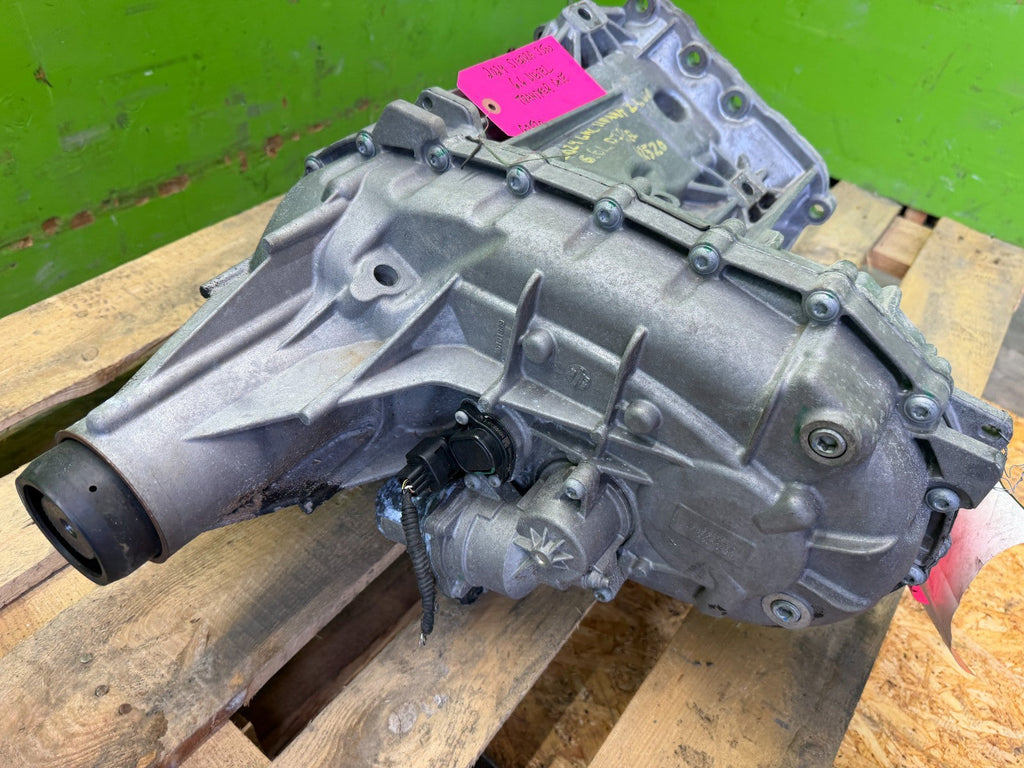 24 25 Chevrolet GMC 3500hd SIERRA 6.6 DIESEL NQH TRANSFER CASE 85611345 2K!!
