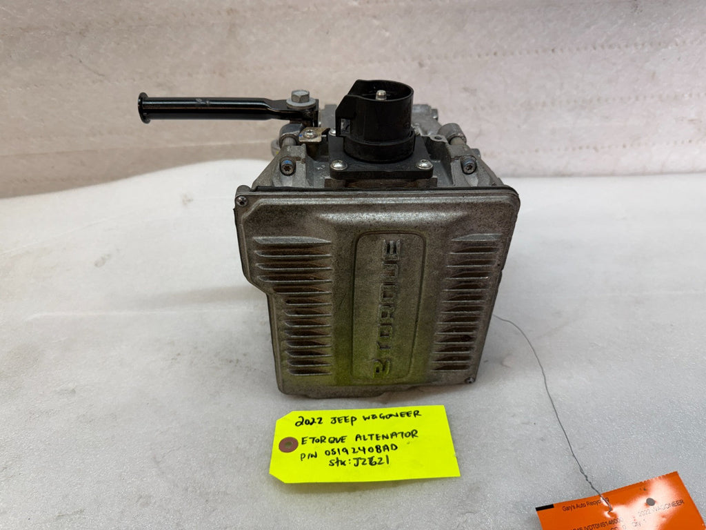 22 23 Jeep Wagoneer Belt Driven Alternator Starter Generator 5.7 P05192408AD 24K