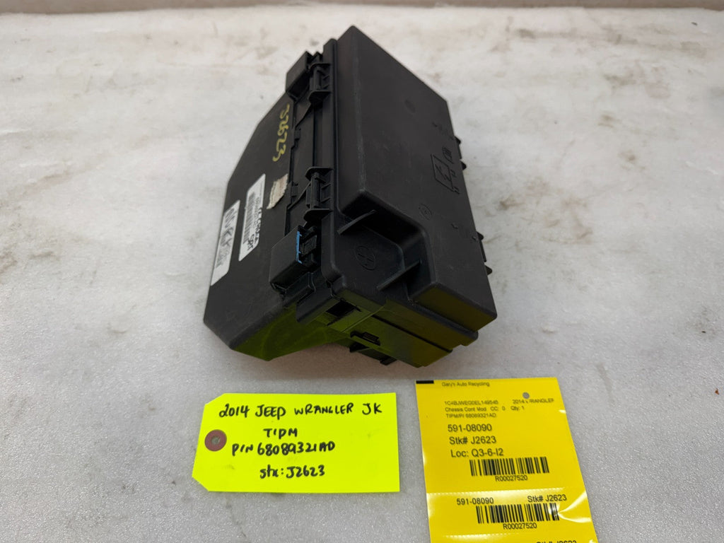 14 JEEP WRANGLER JK TIPM INTEGRATED MODULE FUSE BOX 68217404AB