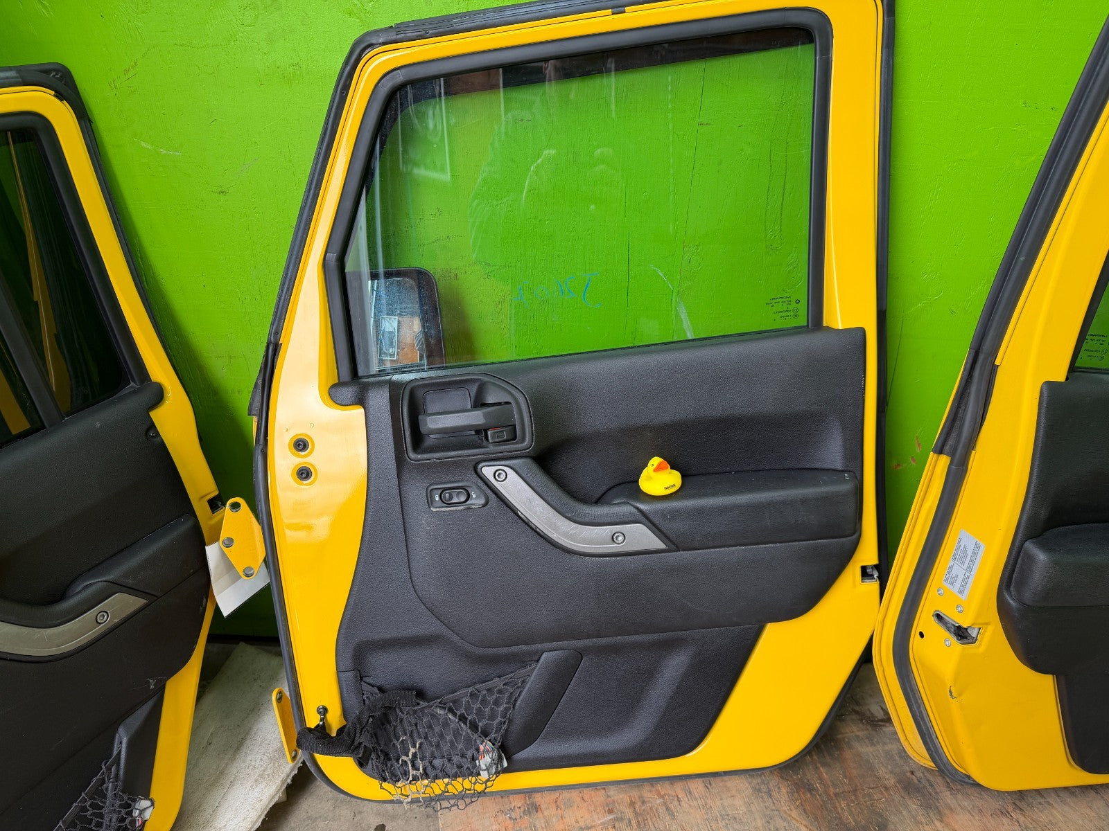 07-18 JEEP WRANGLER JK OEM FULL HARD DOORS YELLOW WITH DOOR PANELS MIRRORS