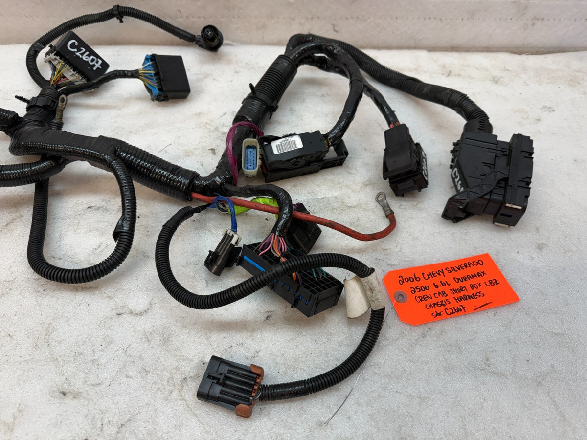 06 07 Chevrolet GMC 2500HD 3500 4wd CREW CAB SHORT BOX CHASSIS WIRING HARNESS