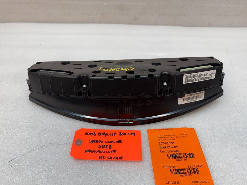 05 06 07 08 CHRYSLER 300 SRT-8 SRT 6.1 OEM METRIC GAUGE CLUSTER P05030226AE