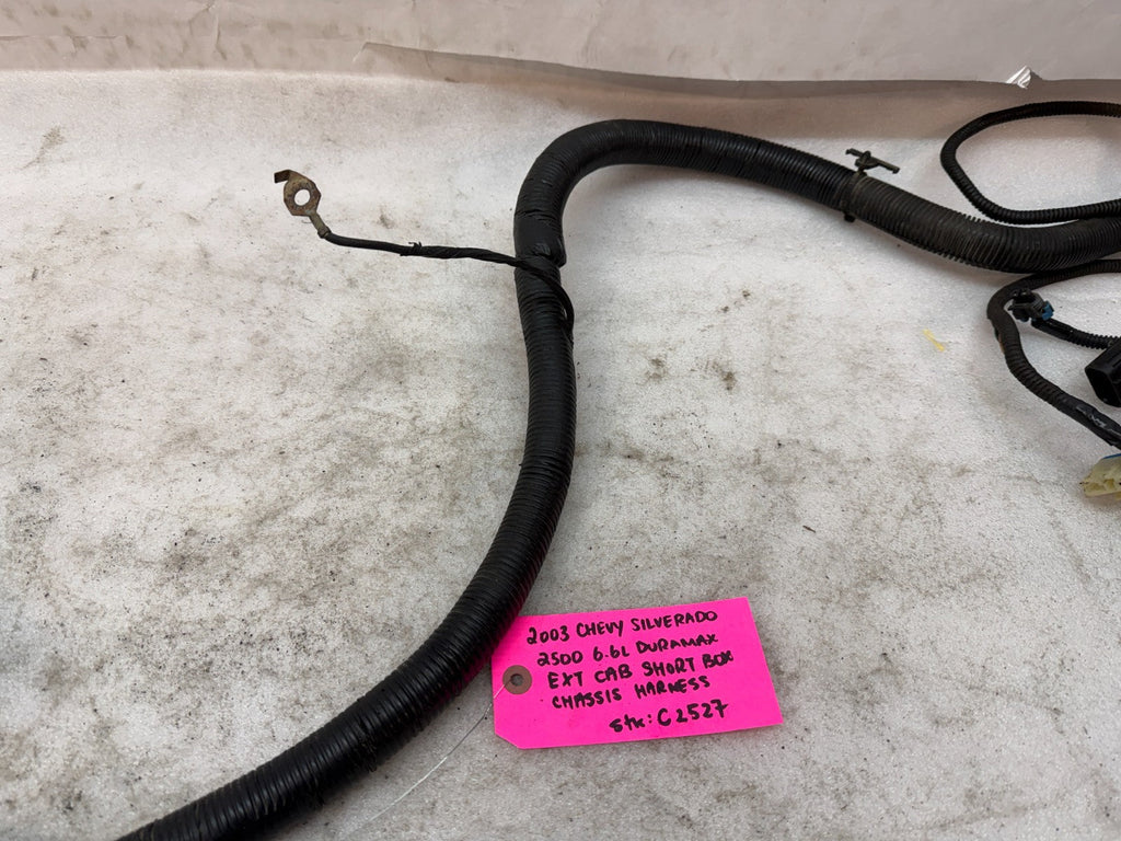01-04 Chevrolet GMC 2500HD 3500 6.6 4wd EXT CAB SHORT BOX CHASSIS WIRING HARNESS