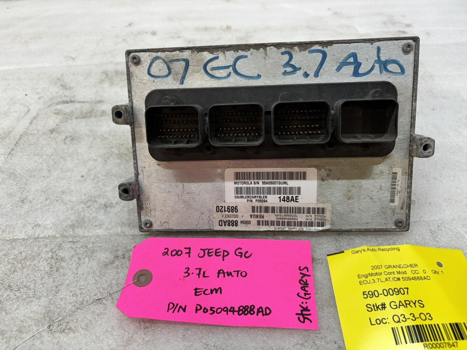 07 JEEP GRAND CHEROKEE WK2 3.7 AUTOMATIC ENGINE COMPUTER ECM ECU P05094888AD