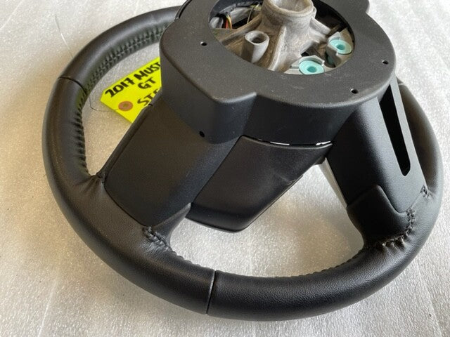 17 FORD MUSTANG GT BLACK LEATHER STEERING WHEEL W CONTROLS  6sp MANUAL 15 16 17