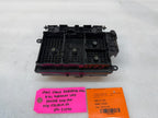 01 02 Chevrolet GMC SILVERADO SIERRA LB7 UNDERHOOD FUSE RELAY BOX 15328827-03