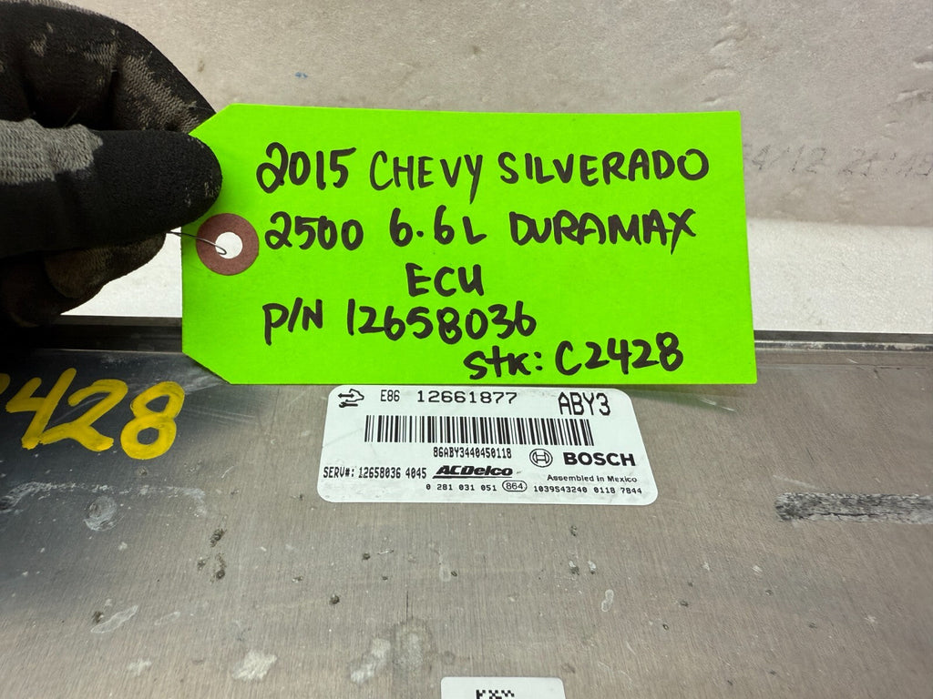 15 16 Chevrolet GMC 2500HD DURAMAX 6.6 LML OEM ENGINE COMPUTER ECU ECM 12658036