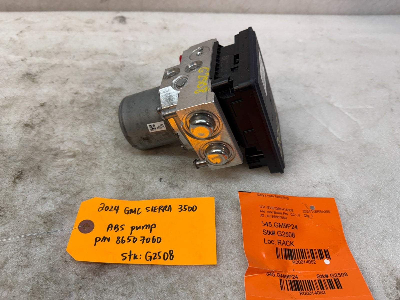 24 CHEVROLET GMC SIERRA SILVERADO 3500 2500 ABS ANTI LOCK BRAKE PUMP 86507060