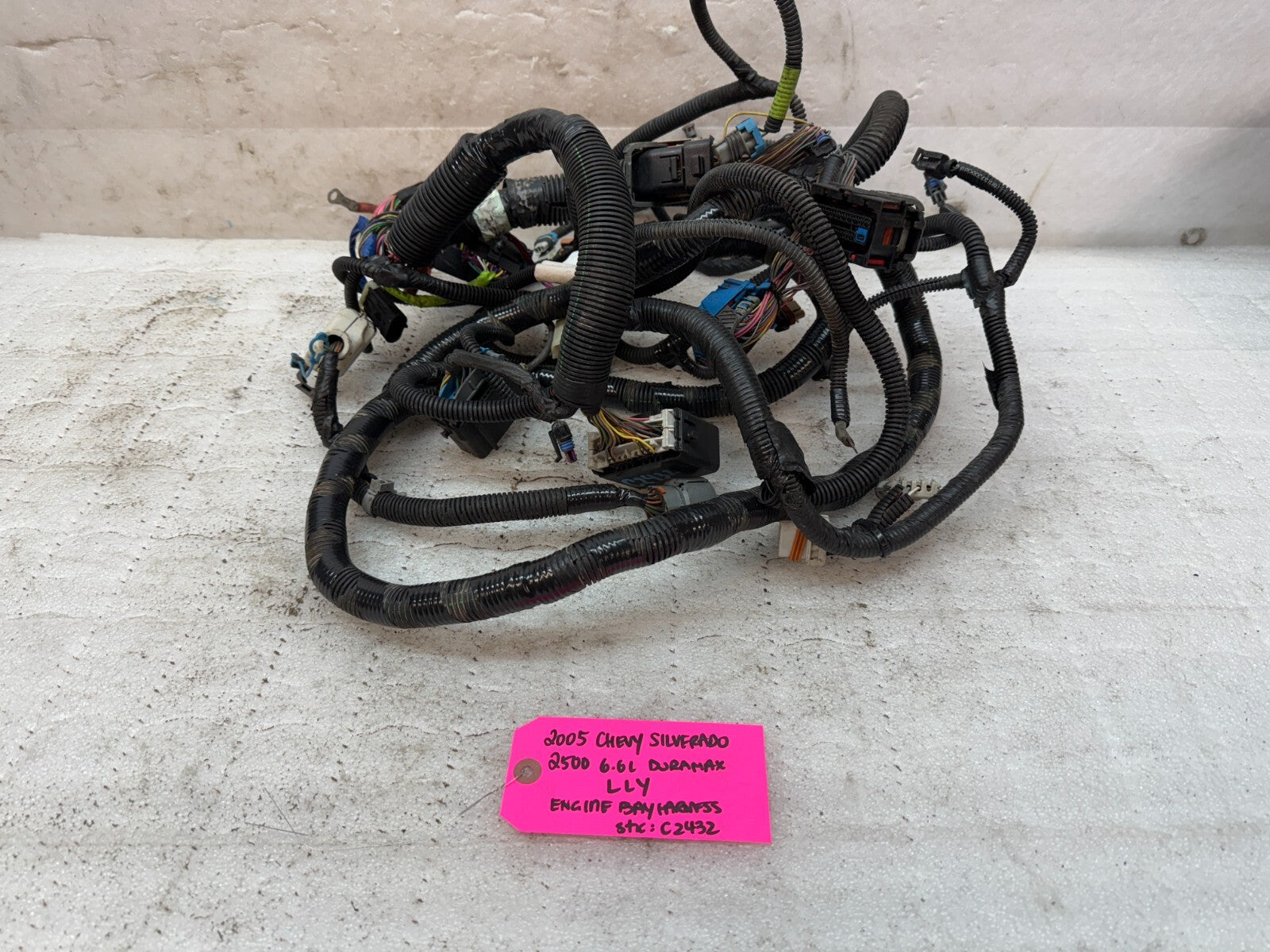 05 Chevrolet GMC 2500HD 3500HD DURAMAX 6.6 LLY DIESEL ENGINE WIRING LOOM HARNESS
