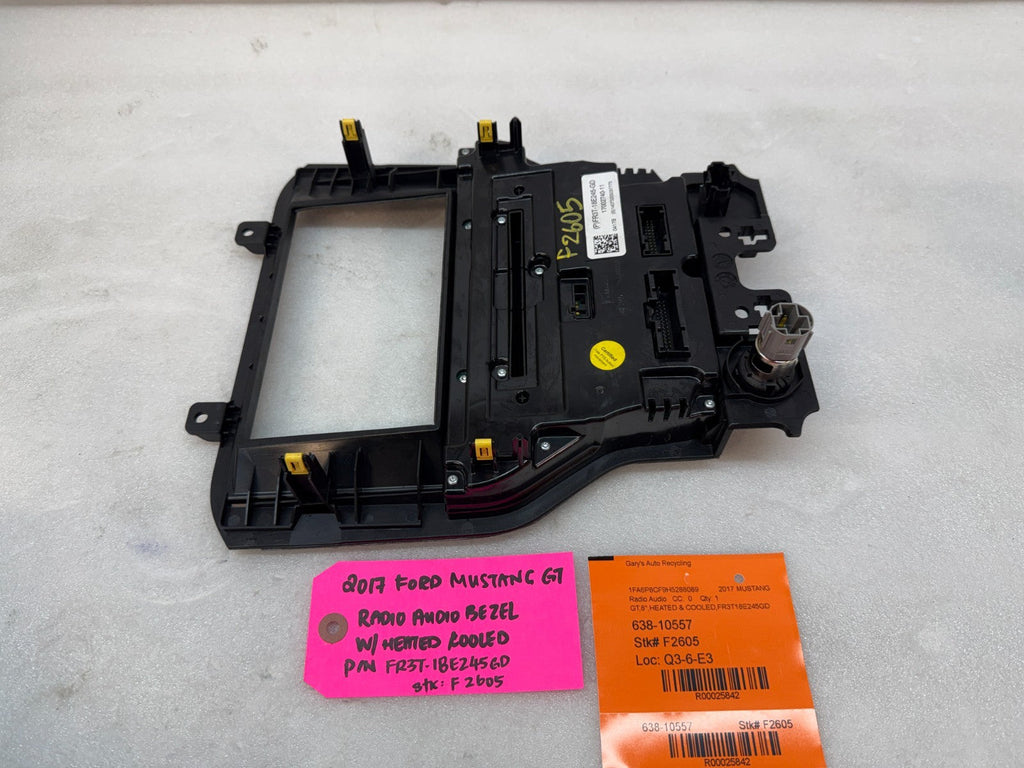 15 16 17 FORD MUSTANG GT SYNC 3 8.0 SCREEN RADIO STEREO BEZEL FR3T-18E245GD