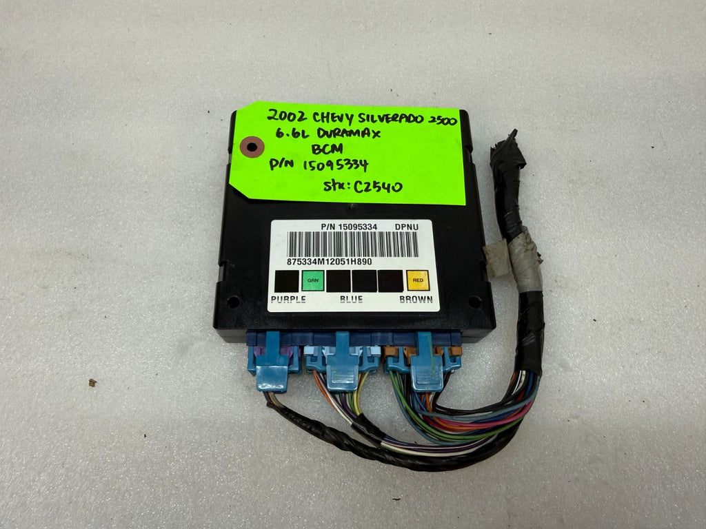 01-05 Chevrolet GMC 2500HD 3500HD 6.6 DURAMAX BODY CONTROL MODULE BCM 15095334