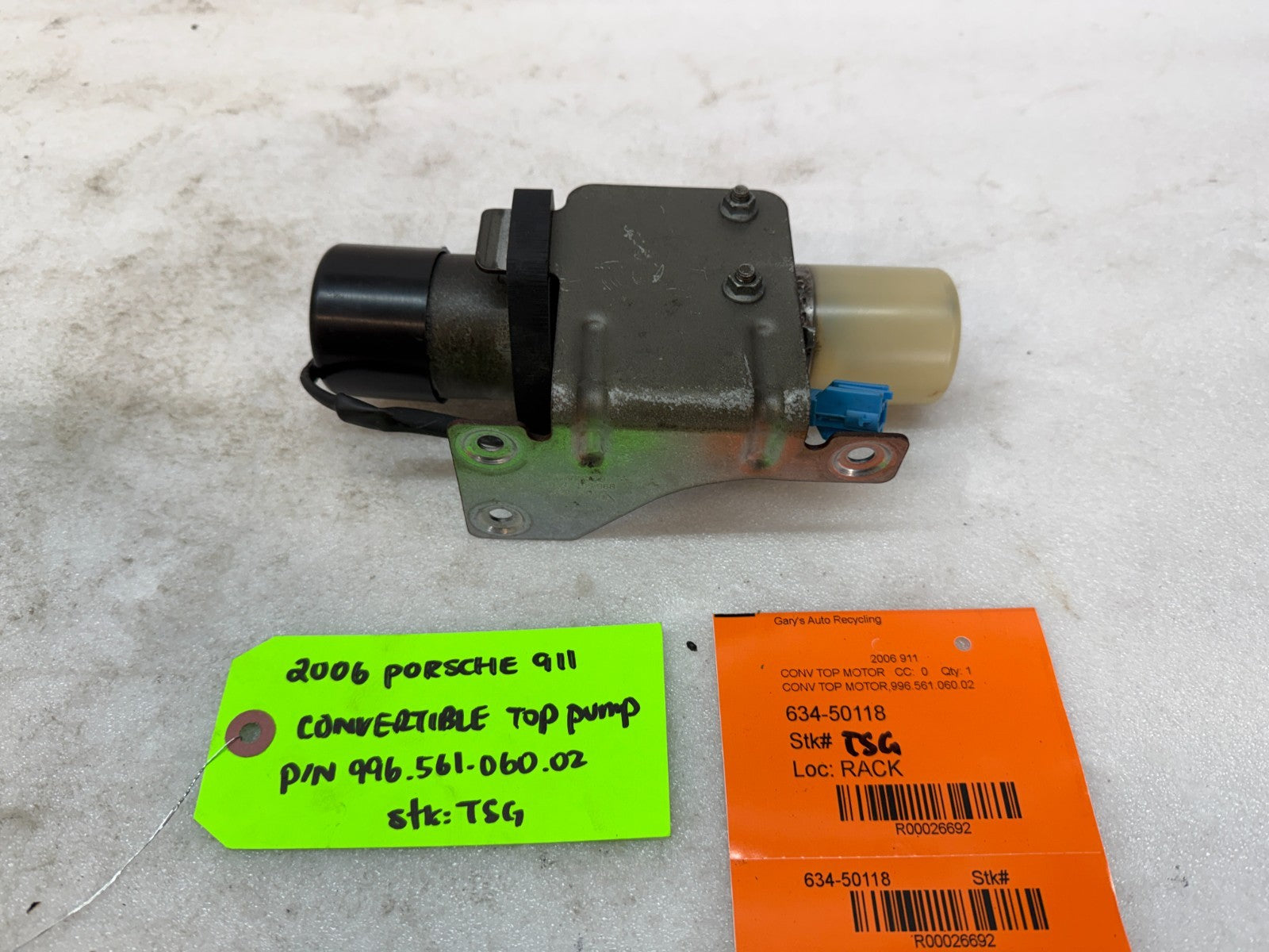 99-12 PORSCHE 997 CONVERTIBLE CABRIOLET ROOF HYDRAULIC MOTOR PUMP 99656106002