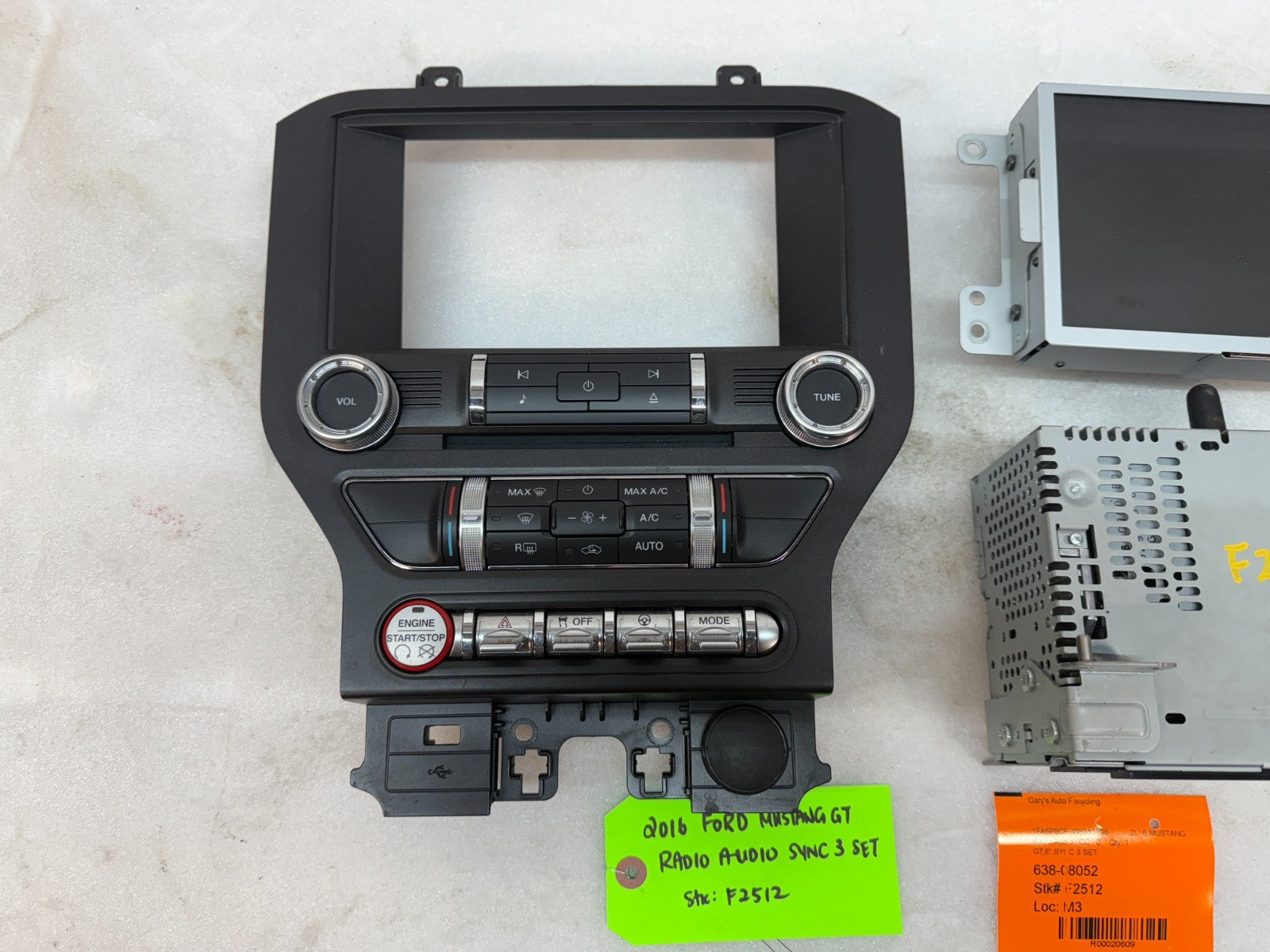 16 FORD MUSTANG GT SYNC 3 GPS NAVIGATION 8.0 SCREEN APIM RADIO BEZEL 15 16 17