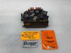 01 02 Chevrolet GMC SILVERADO SIERRA LLY UNDERHOOD FUSE RELAY BOX 15328827-03