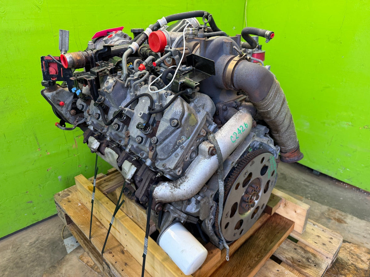 04 05 CHEVROLET GMC 2500 3500 6.6 LLY DURAMAX DIESEL ENGINE MOTOR NO CORE!!
