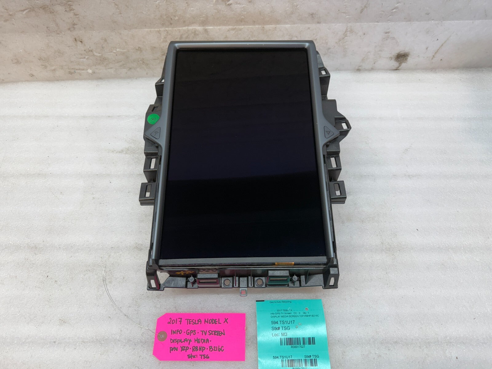 16-20 TESLA MODEL X S GPS NAVIGATION MEDIA TOUCH SCREEN MCU 1450737-00-B