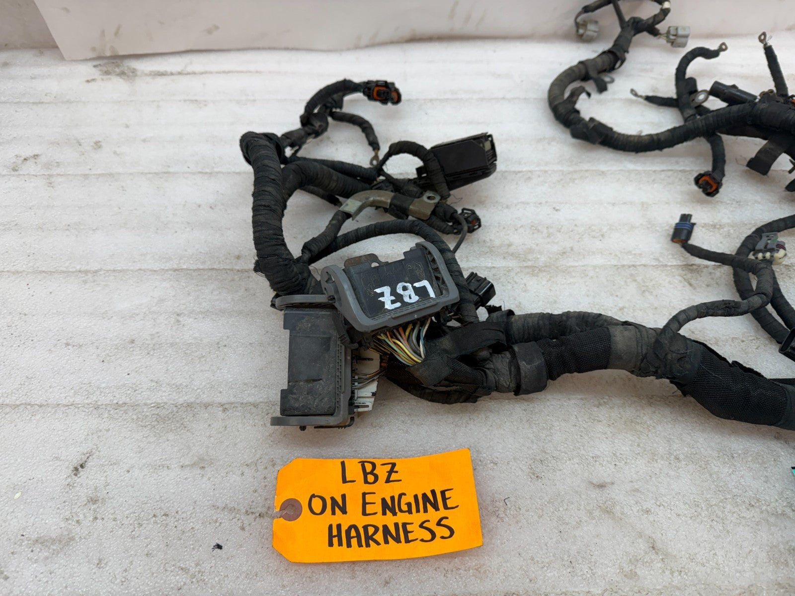 06 07 GMC CHEVROLET 2500HD DURAMAX 6.6 LBZ ENGINE MOTOR WIRING HARNESS LOOM