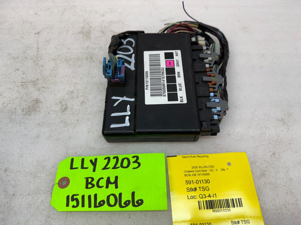 01-05 Chevrolet GMC 2500HD 3500HD 6.6 DURAMAX BODY CONTROL MODULE BCM 15116066