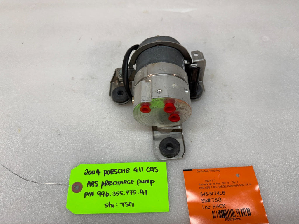 04 PORSCHE 911 996 C4S TURBO OEM ABS PRE CHARGE PUMP 99635577541 01-05