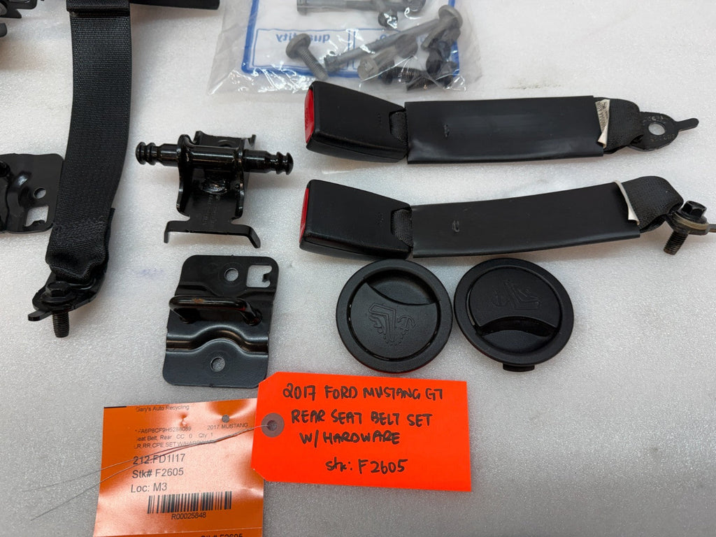 15-22 FORD MUSTANG GT 5.0 REAR SEATBELTS BELTS BRACKETS HARDWARE