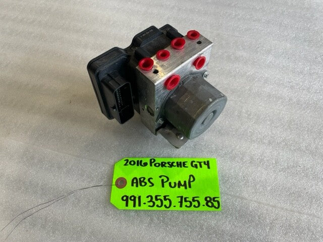 16 PORSCHE CAYMAN GT4 718 OEM ABS ANTI LOCK BRAKE PUMP MODULE 99135575585 18K