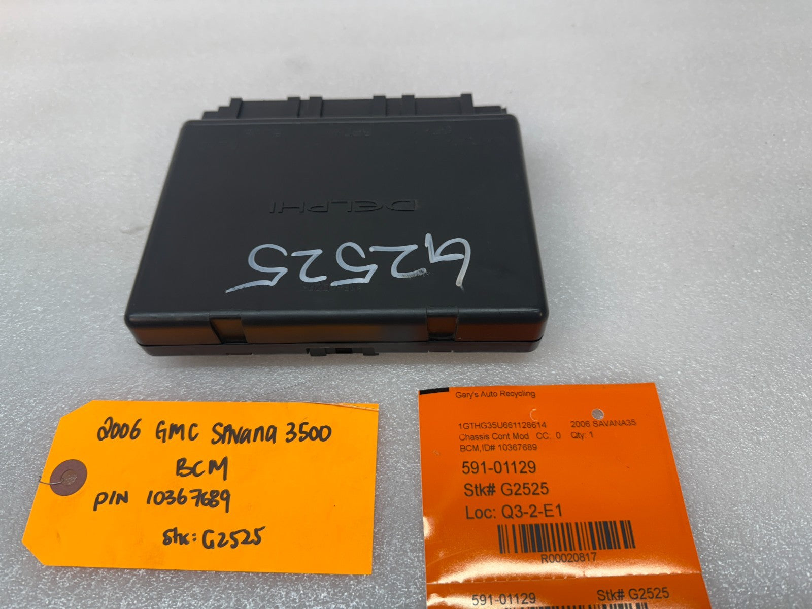 03-06 Chevrolet GMC SAVANA EXPRESS BODY CONTROL MODULE BCM 10367689