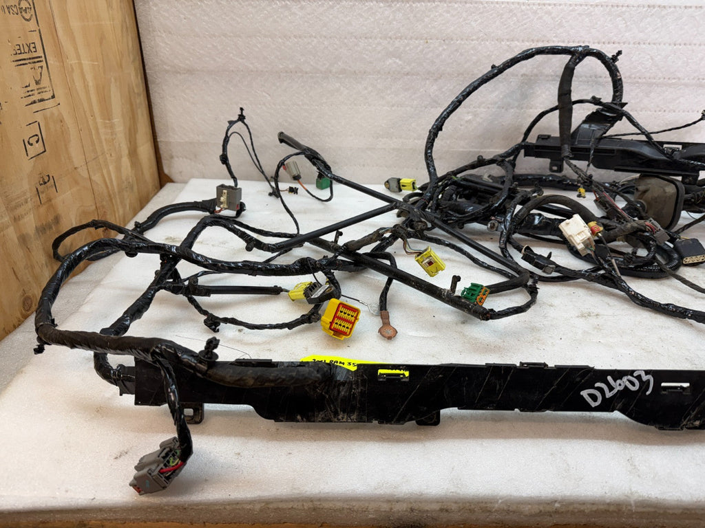 11 DODGE RAM 2500 3500 6.7 LEFT SIDE INTERIOR CREW LONG WIRING HARNESS 4x4 AUTO