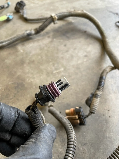05 Chevrolet GMC 2500HD 3500HD DURAMAX 6.6 LLY DIESEL ENGINE WIRING LOOM HARNESS