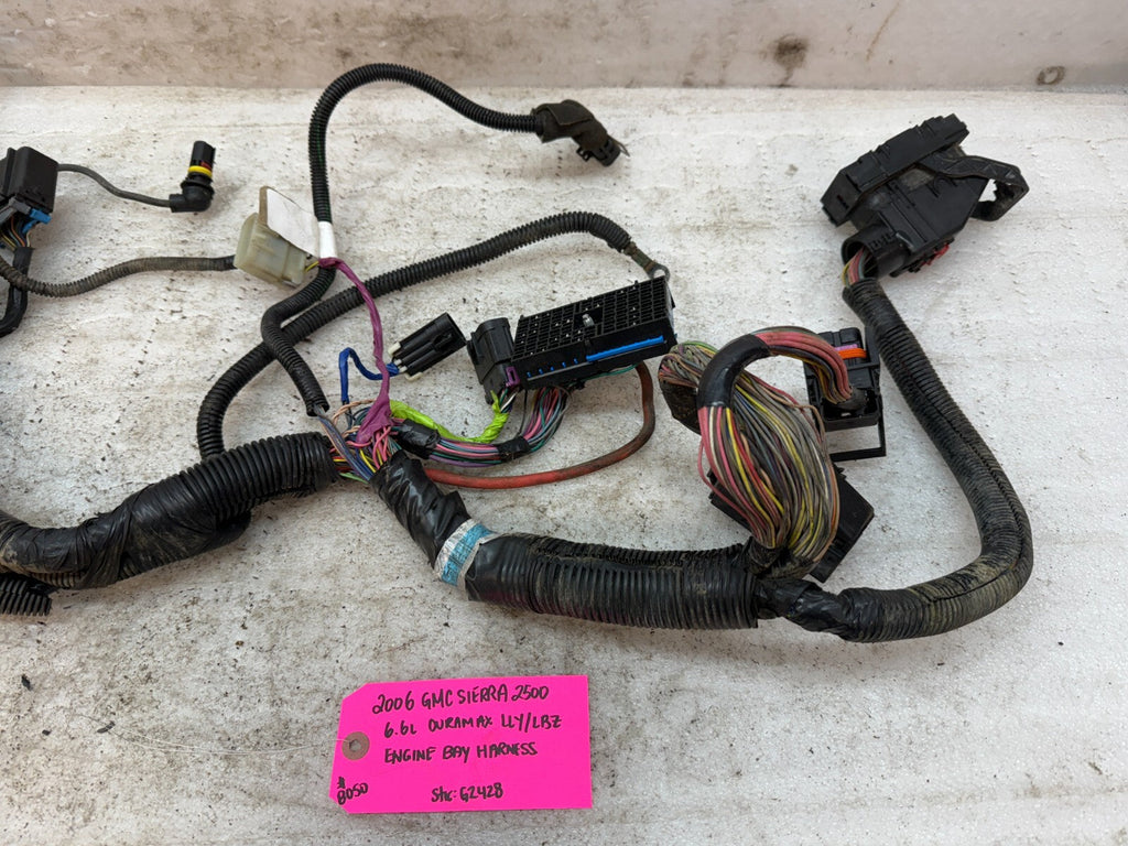 06 GMC CHEVROLET 2500HD DURAMAX 6.6 LLY LBZ ENGINE BAY MOTOR WIRING HARNESS LOOM