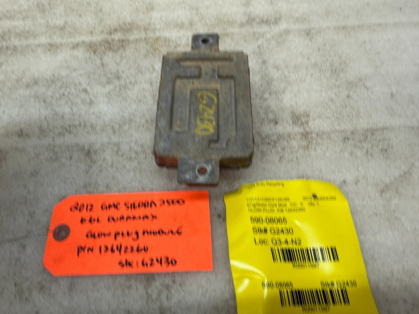 11-14 GMC CHEVROLET SILVERADO 3500HD 6.6 LML OEM GPM GLOW PLUG MODULE 12642260