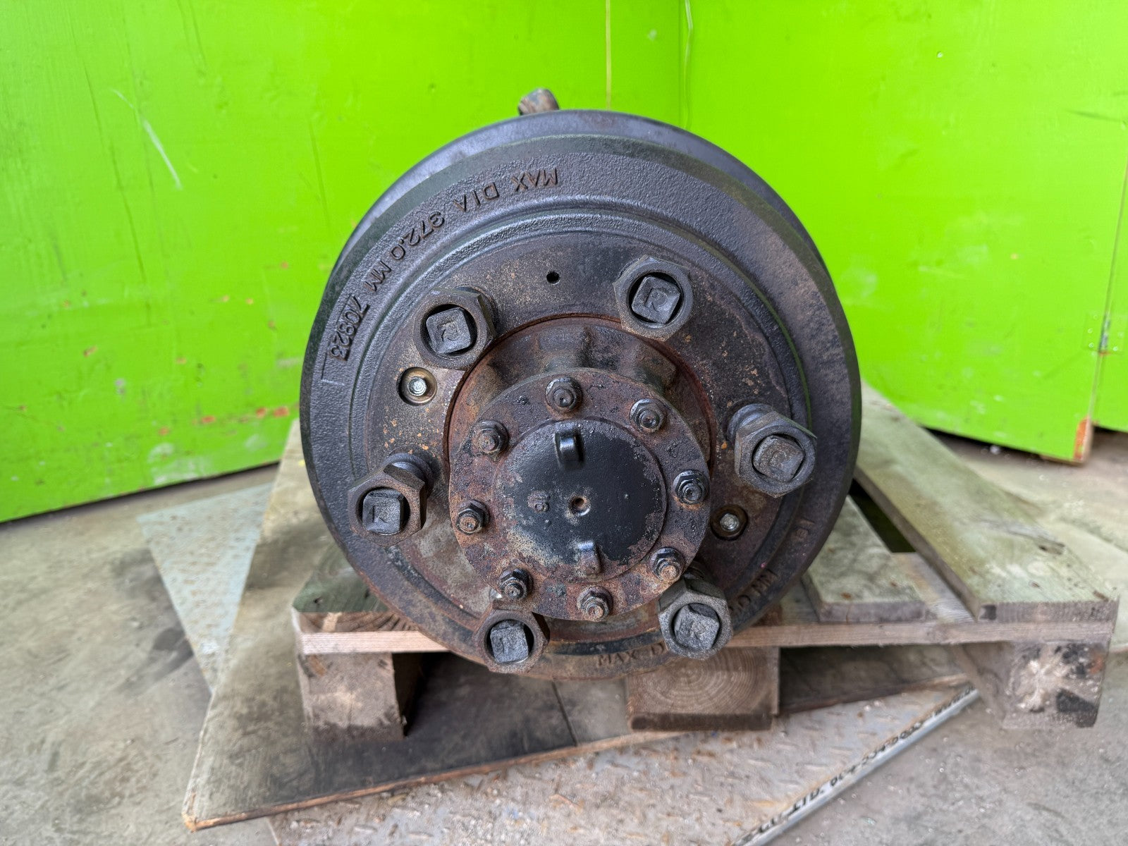 19 ISUZU NRR NQR 5.2 REAR DIFFERENTIAL DIFF AXLE ASSEMBLY 68K