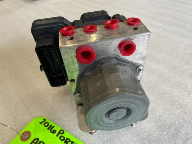 16 PORSCHE CAYMAN GT4 718 OEM ABS ANTI LOCK BRAKE PUMP MODULE 99135575585 18K