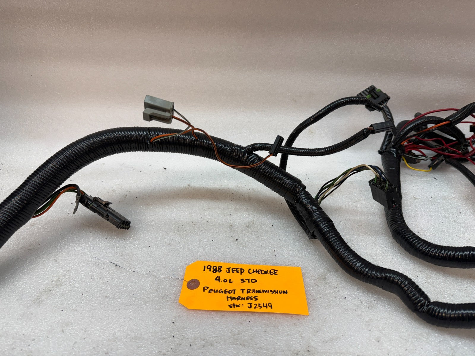 87-90 JEEP CHEROKEE XJ 4.0  UNDERHOOD 5 SP TRANSMISSION BODY WIRING HARNESS LOOM