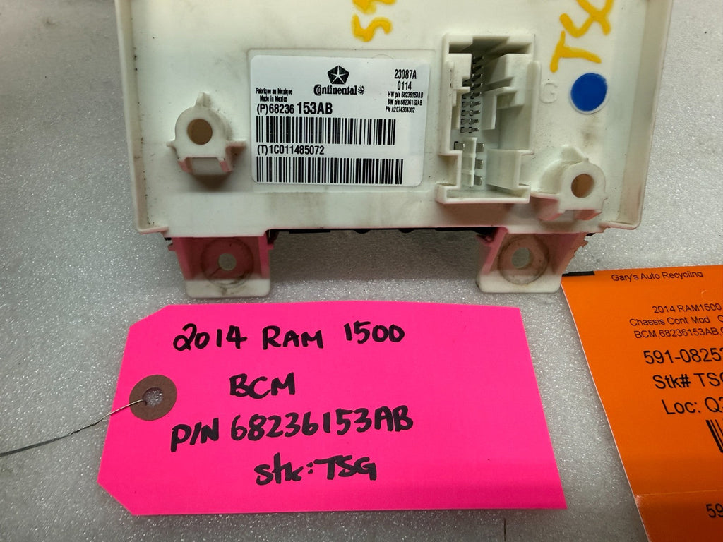 14 DODGE RAM 1500 BCM BODY CONTROL MODULE 68236153AB
