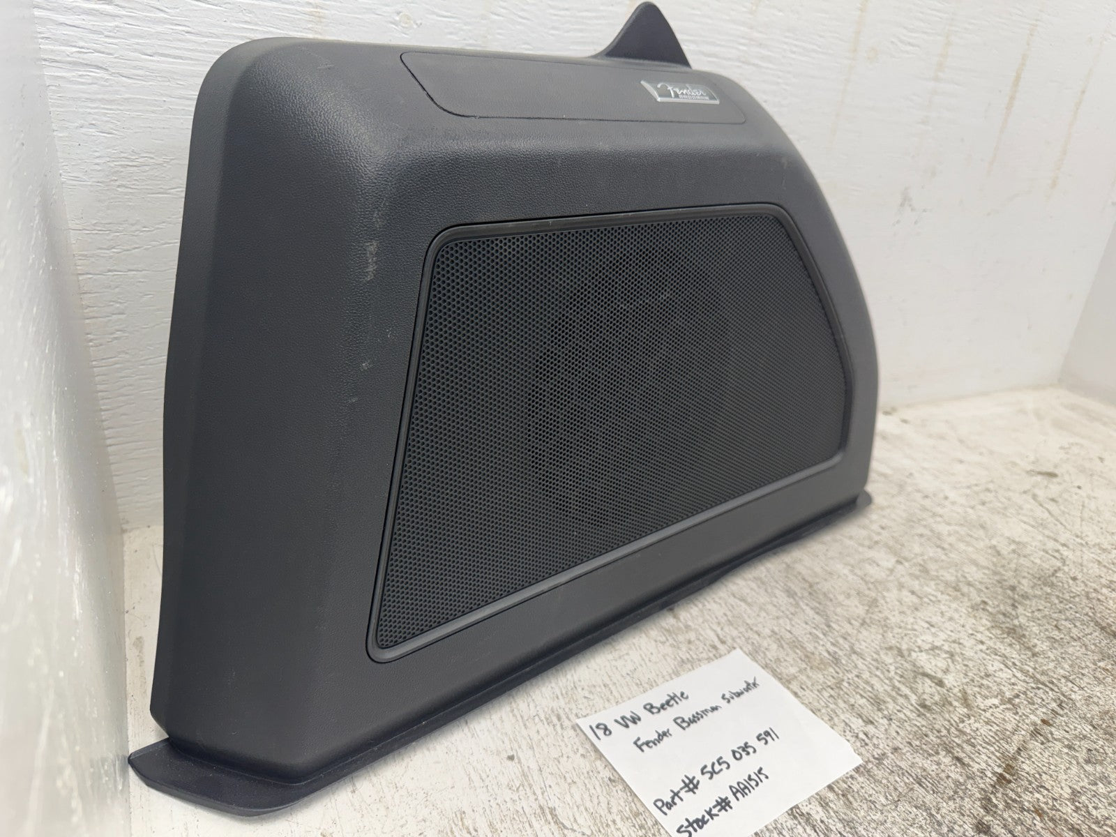 12-19 VOLKSWAGEN BEETLE OEM COMPLETE BASSMAN SUBWOOFER SPEAKER SUB 5C5035591