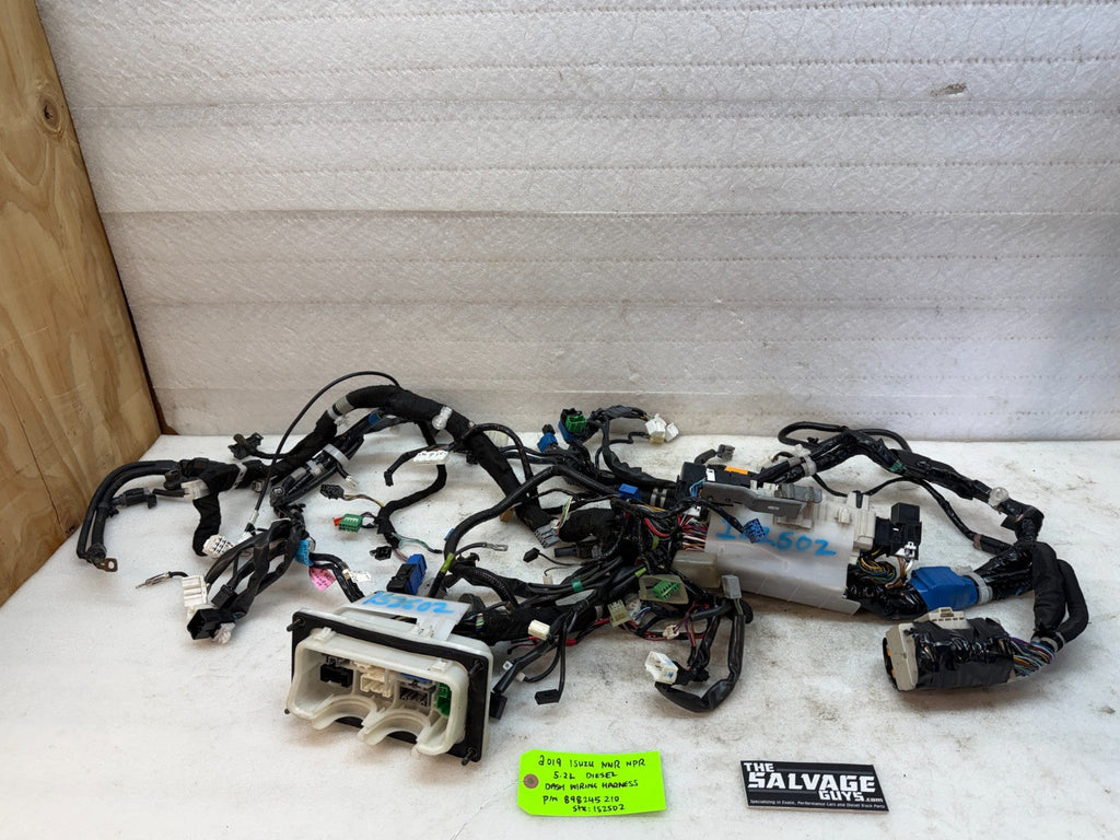 19 ISUZU NRR NQR 5.2 DASH WIRING HARNESS LOOM 898245210