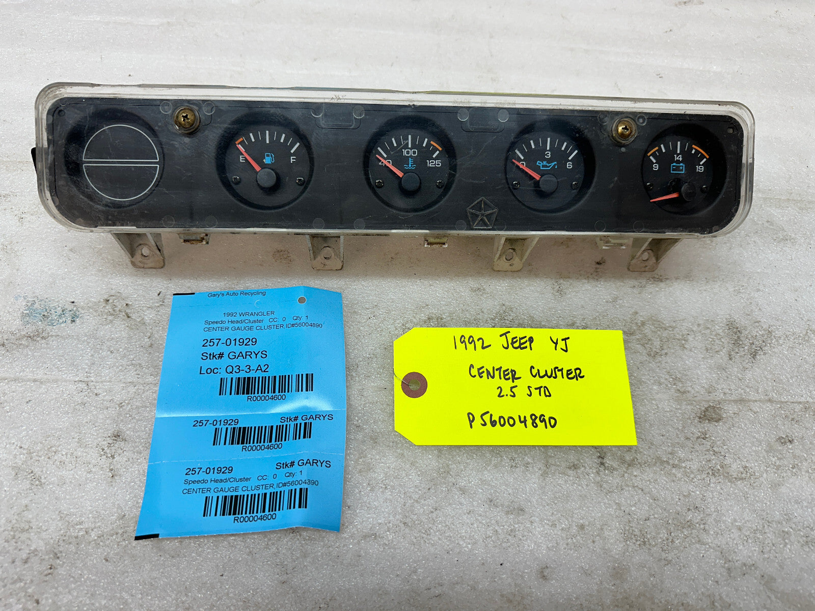 92-95 JEEP WRANGLER YJ OEM METRIC CENTER GAUGE CLUSTER P56004890
